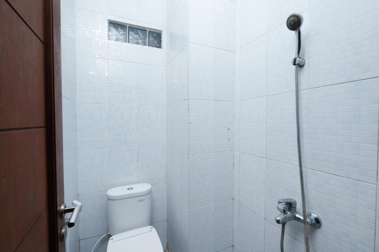 Reddoorz At Buah Batu 5 Hotel Bandung Exterior photo