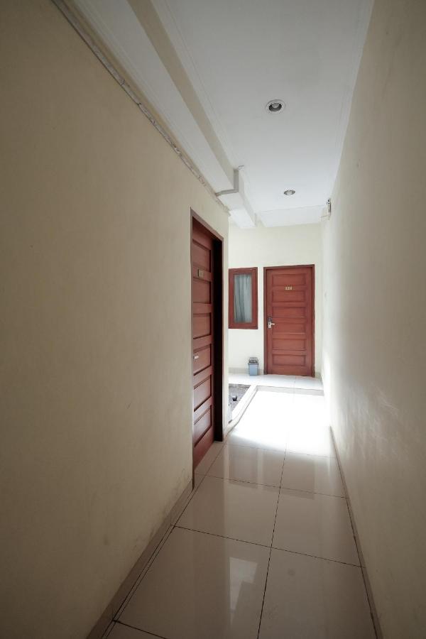 Reddoorz At Buah Batu 5 Hotel Bandung Exterior photo